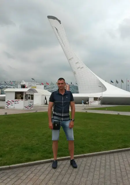 Иван из Армавира, мне 52, познакомлюсь на одну ночь