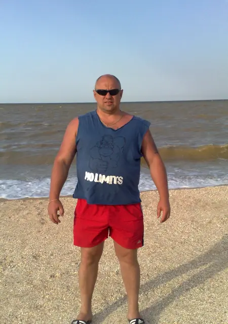 Я Андрей, 56, знакомлюсь без обязательств в Красноармейске