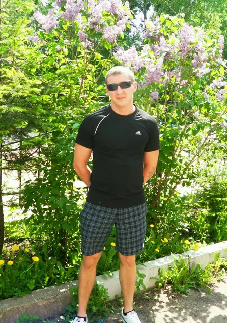 Иван из Кирова, мне 38, познакомлюсь для дружбы