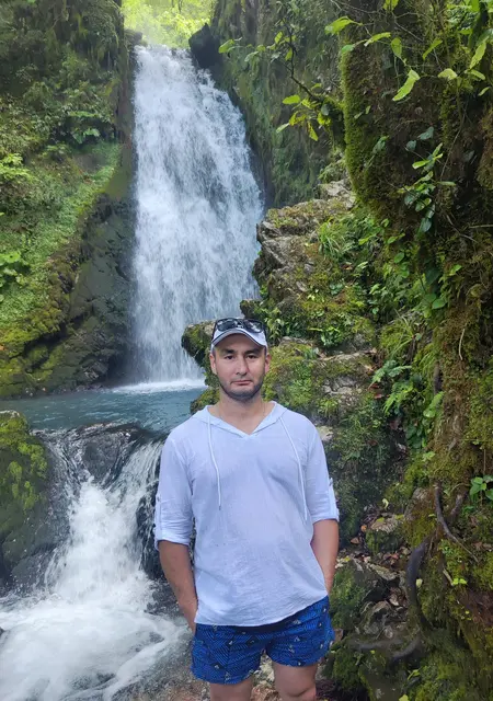 Я Урал, 39, из Уфы, ищу знакомство для общения