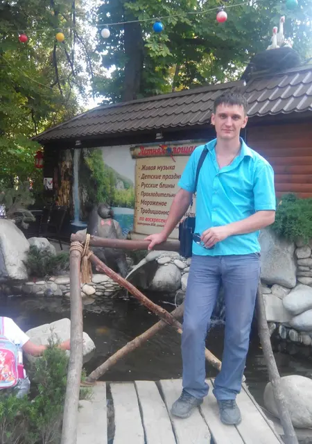 Александр из Алчевска, мне 38, познакомлюсь на одну ночь