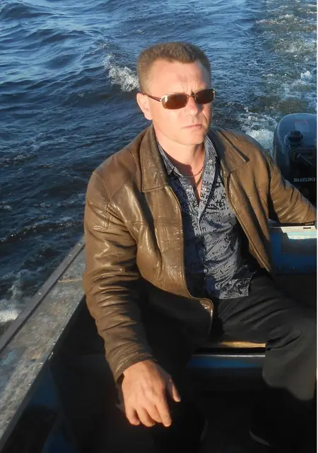 Я Виталий, 48, знакомлюсь на одну ночь в Балакове