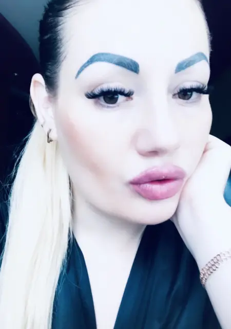 Я Кристина, 37 років, знайомлюсь для приємного проведення часу у Маріуполі