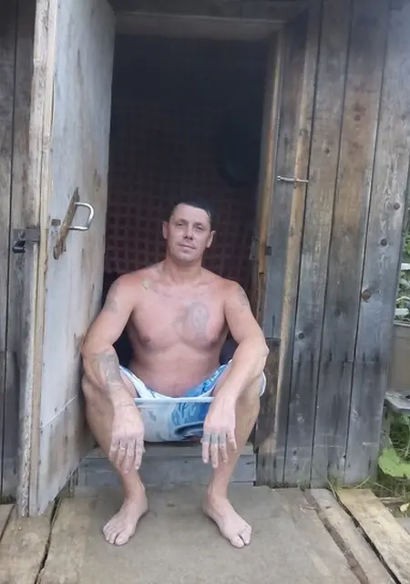 Андрей из Архангельска, мне 56, познакомлюсь на одну ночь