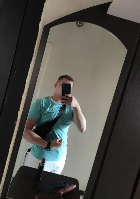 Вадик из Ульяновска, мне 29, познакомлюсь на одну ночь