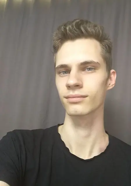 Я Вадим, 23, из Великого Новгорода, ищу знакомства на одну ночь