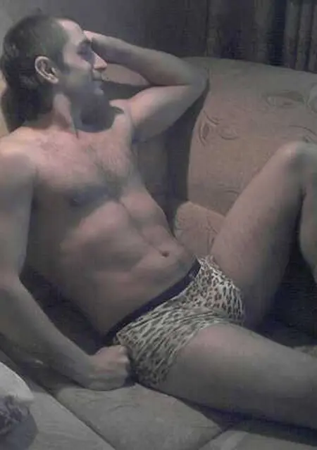 Абдул из Великих Лук, ищу на сайте знакомства на одну ночь