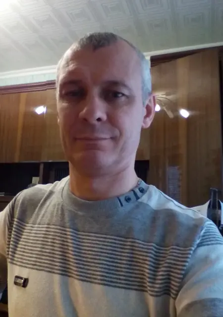 Олег из Орехово-Зуево, мне 56, познакомлюсь для вирта