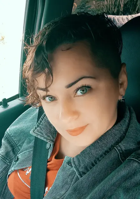 Милена из Тюмени, ищу на сайте общение