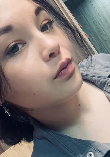 Екатерина из Ростова-на-Дону, мне 20, познакомлюсь для общения