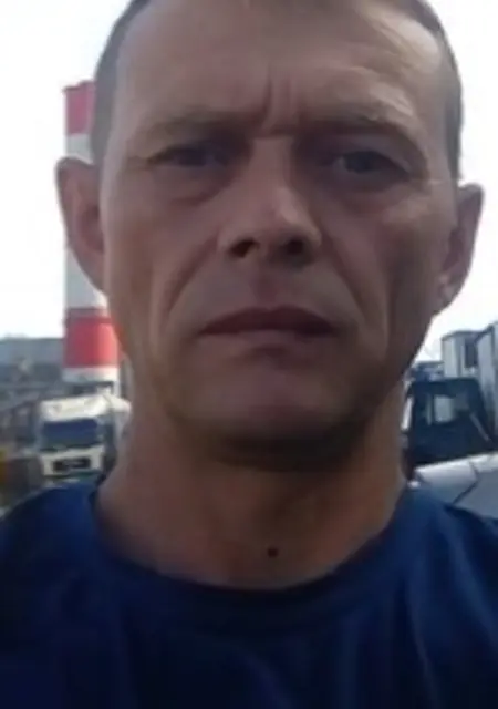Алексей из Санкт-Петербурга, ищу на сайте приятное времяпровождение