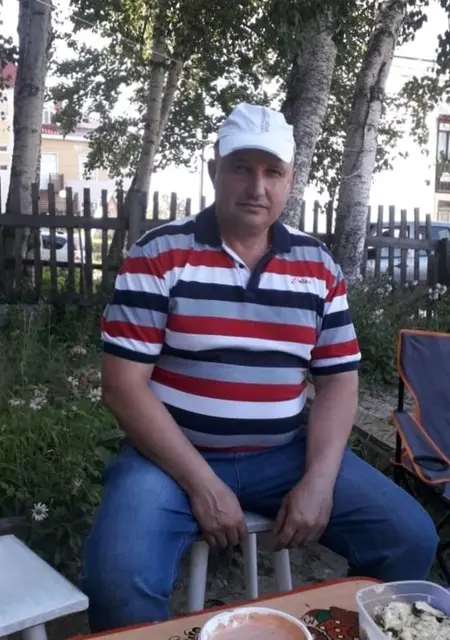 Николай из Нижневартовска, ищу на сайте знакомства без обязательств