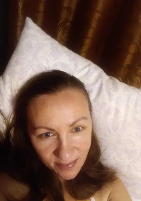 Я Лена, 47, из Красноярска, ищу знакомства на одну ночь