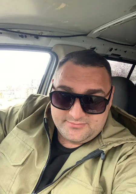 Сергей из Геленджика, ищу на сайте знакомства на одну ночь