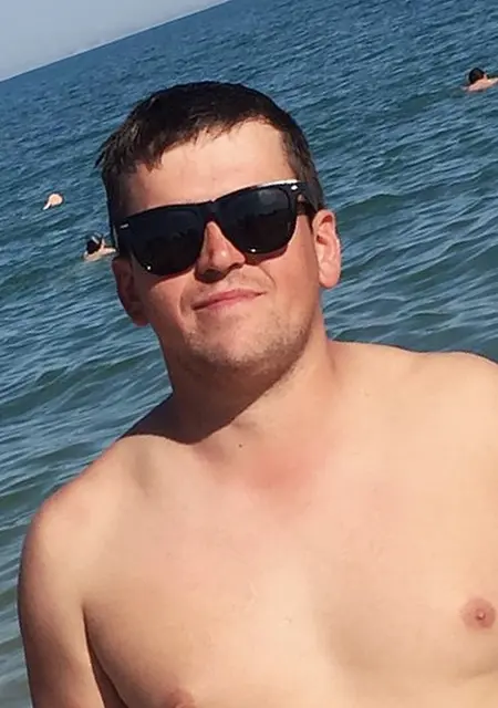 Игорь из Златоуста, ищу на сайте знакомства на одну ночь