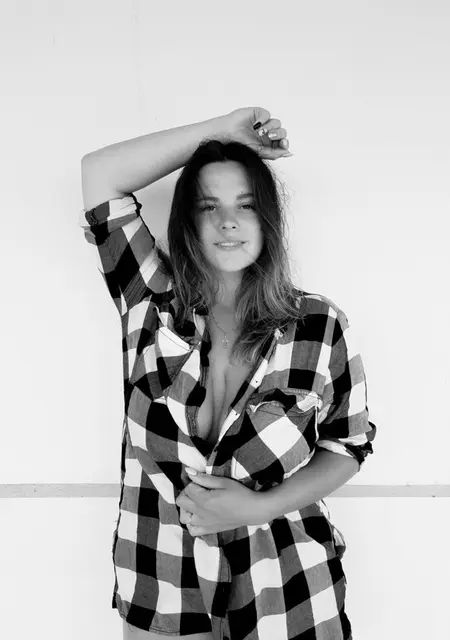 Ева из Ростова-на-Дону, ищу на сайте знакомства на одну ночь