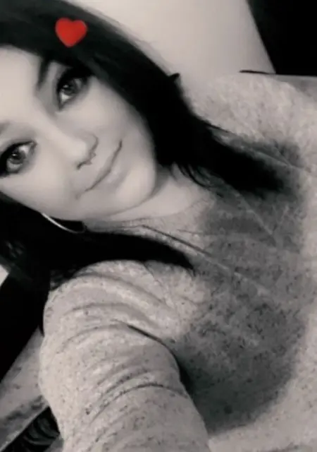 I'm Roxii, 27 from London, seeking connections