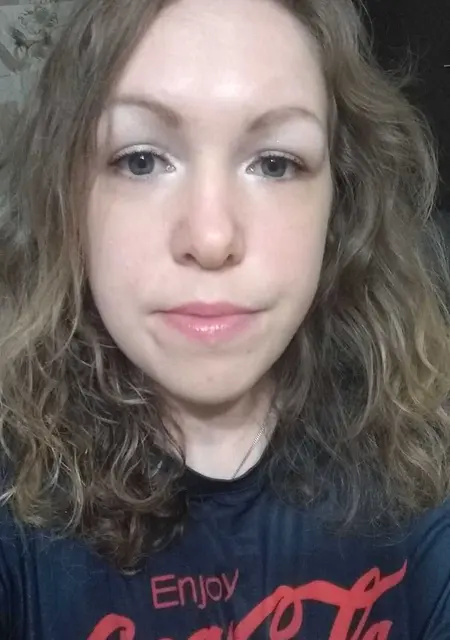 Alina из Брянска, мне 36, познакомлюсь для постоянных отношений