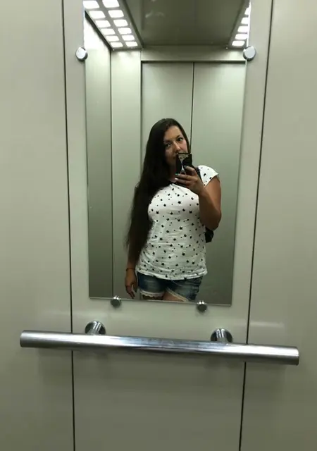Я Виктория, 36, из Томска, ищу знакомства без обязательств