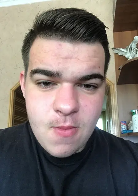 Alexander з Генічеськ, шукаю на сайті знайомства на одну ніч