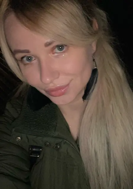 Lisa из Москвы, ищу на сайте знакомства без обязательств