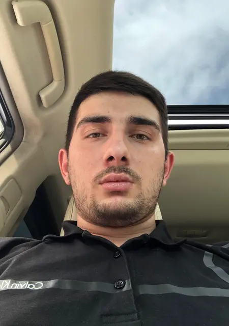 Мурат из Владикавказа, ищу на сайте знакомства на одну ночь