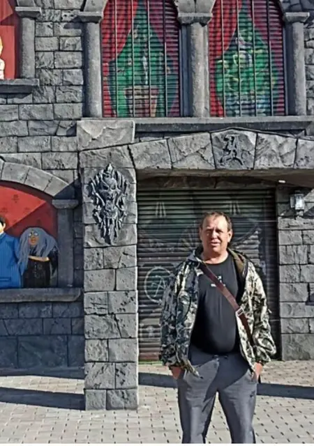 Алекс из Севастополя, ищу на сайте знакомства без обязательств