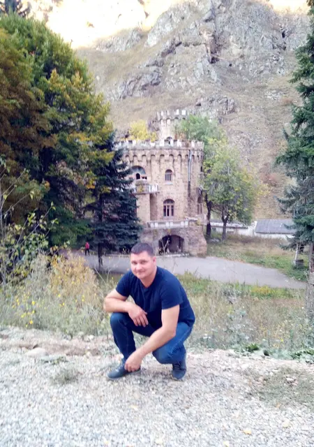 Саша из Астрахани, мне 43, познакомлюсь на одну ночь