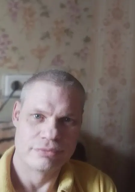 Максим из Екатеринбурга, мне 41, познакомлюсь для постоянных отношений