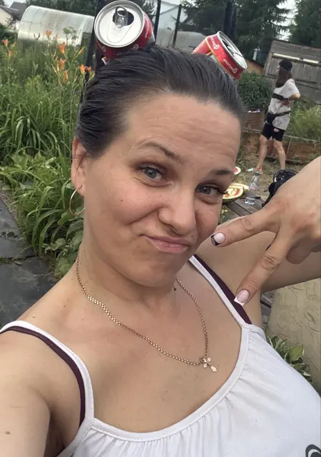 Я Ирина, 43, из Новосибирска, ищу знакомство для дружбы