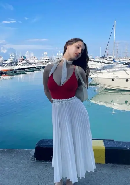 Катя из Грозного, мне 20, познакомлюсь для вирта