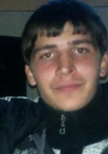 Ruslan из Алушты, ищу на сайте знакомства на одну ночь