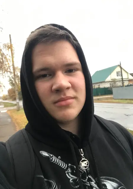 Владислав из Бузулука, мне 18, познакомлюсь на одну ночь