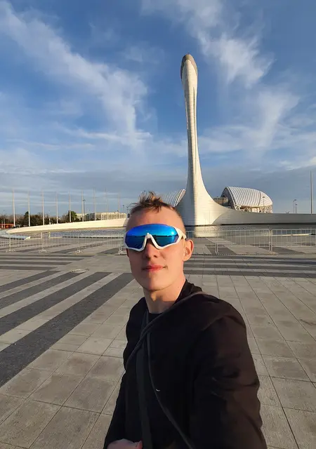 Я Данил, 20, из Коломны, ищу знакомство для постоянных отношений