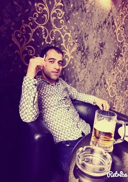 Я Ашот, 41, из Ленинградской, ищу знакомство для постоянных отношений