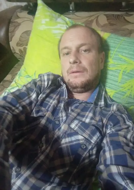 Александр из Майкопа, мне 39, познакомлюсь для приятного времяпровождения