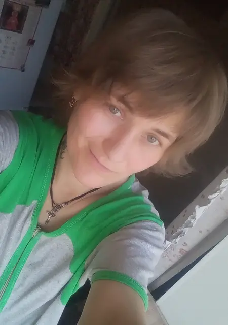 Светлана из Кунгура, мне 41, познакомлюсь для приятного времяпровождения