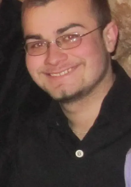 Я Ilya, 40, из Могилёва, ищу знакомства без обязательств