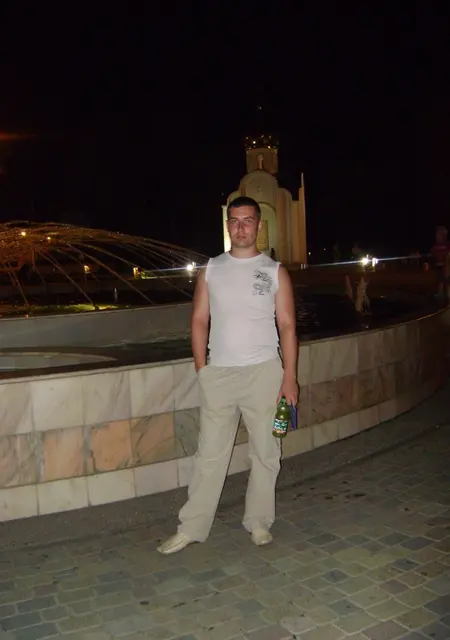 Ден из Коломны, ищу на сайте знакомства на одну ночь