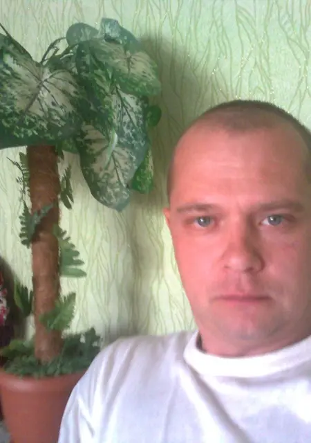 Дмитрий з Лисичанська, мені 46 років, познайомлюсь на одну ніч