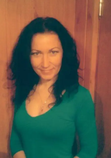 Я Лариса, 46, из Шепетовки, ищу знакомства без обязательств