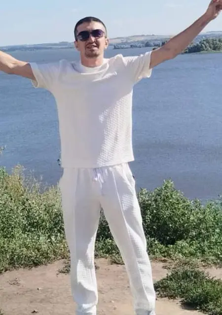 Ilnaz из Альметьевска, ищу на сайте знакомства без обязательств