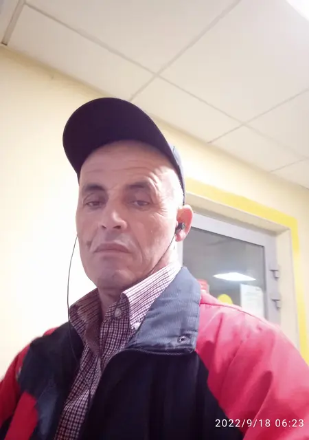 Я Тохир, 60, из Санкт-Петербурга, ищу знакомства на одну ночь