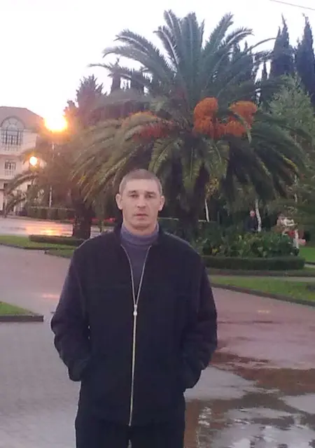 Александр из Вятских Полян, ищу на сайте знакомства без обязательств