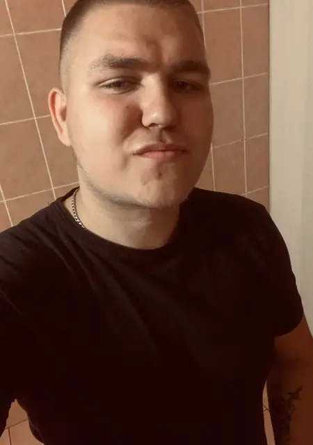 Я Никита, 20, знакомлюсь для постоянных отношений в Новосибирске