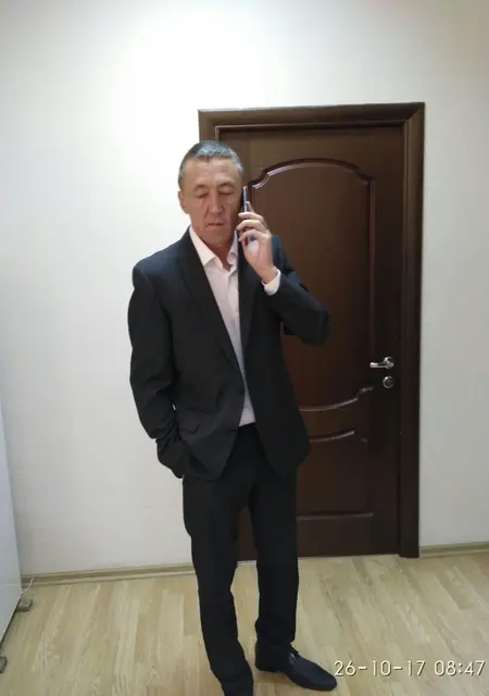 Я Юрий, 55, знакомлюсь на одну ночь в Ставрополе