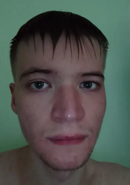 Я Данила, 21, из Норильска, ищу знакомство для приятного времяпровождения