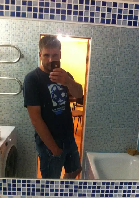 Я Александр, 40, из Ярославля, ищу знакомства без обязательств