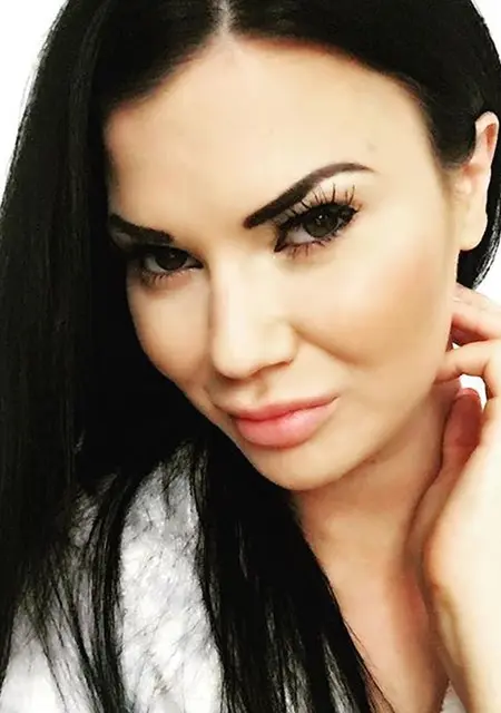 Я Аделина, 27, из Тулы, ищу знакомство для дружбы