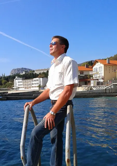 Sergey из Калуги, мне 51, познакомлюсь для общения